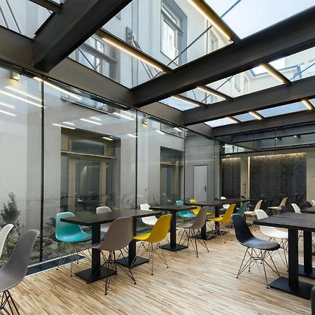 Moods Boutique Hotel Praga Esterno foto