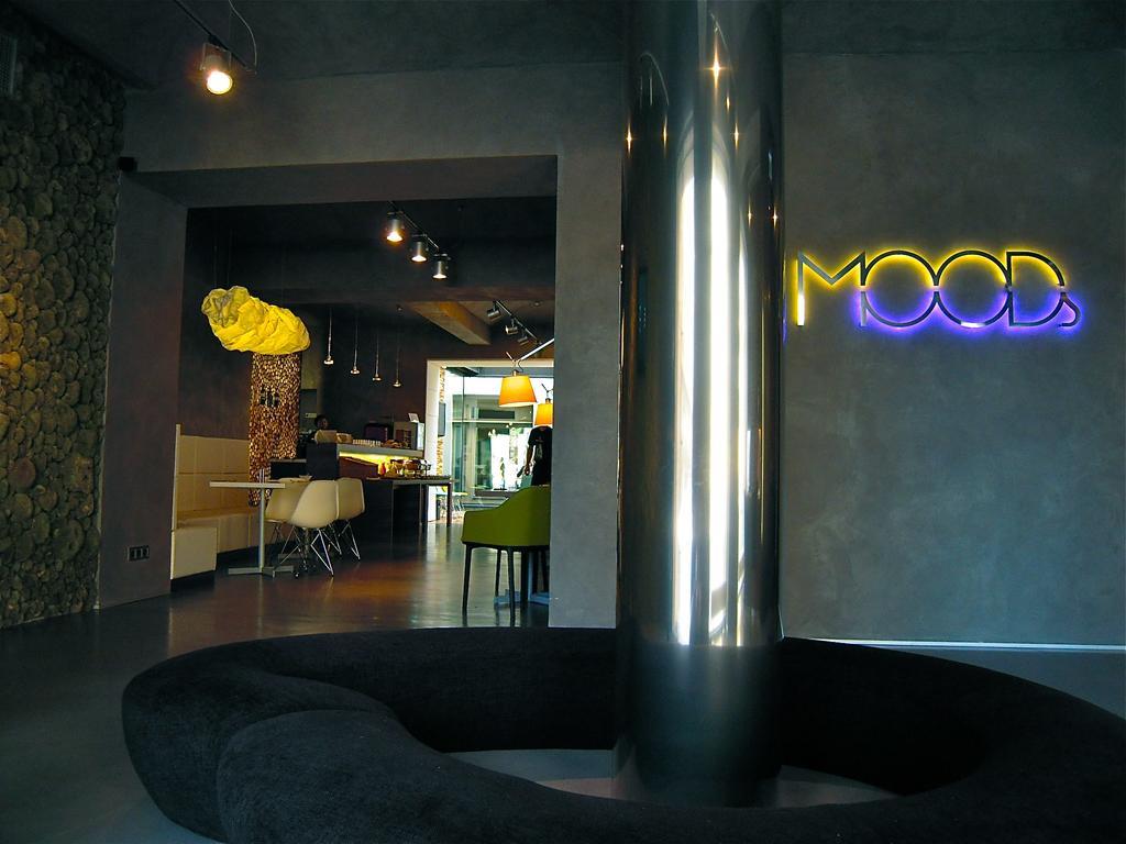 Moods Boutique Hotel Praga Esterno foto