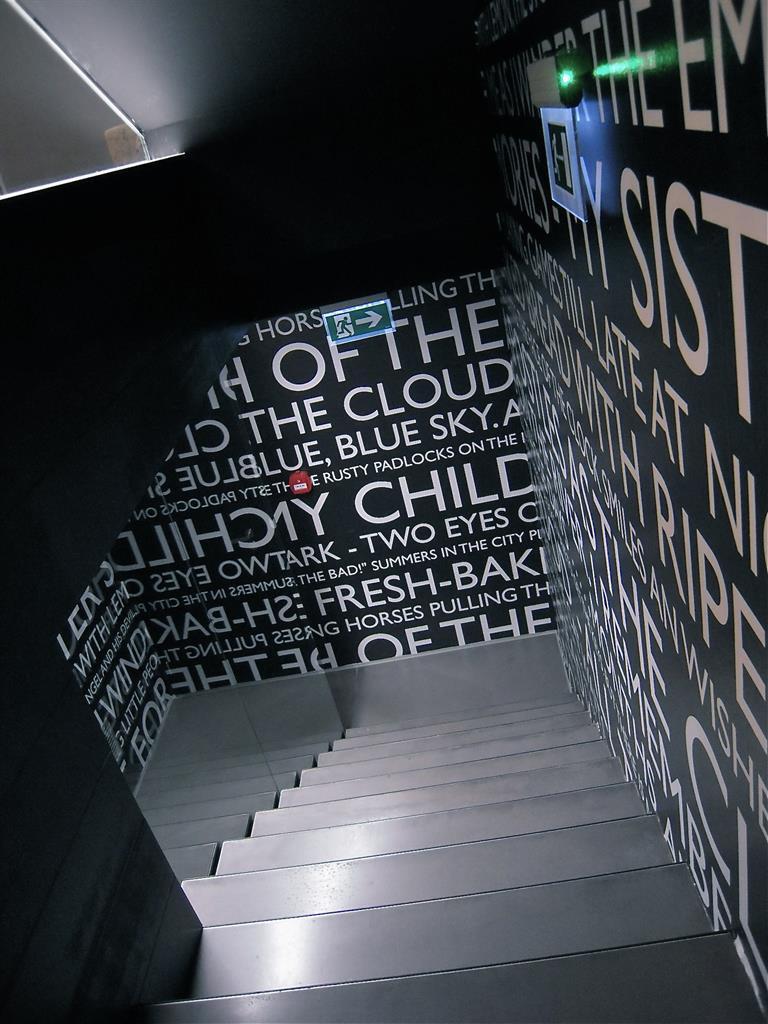 Moods Boutique Hotel Praga Esterno foto