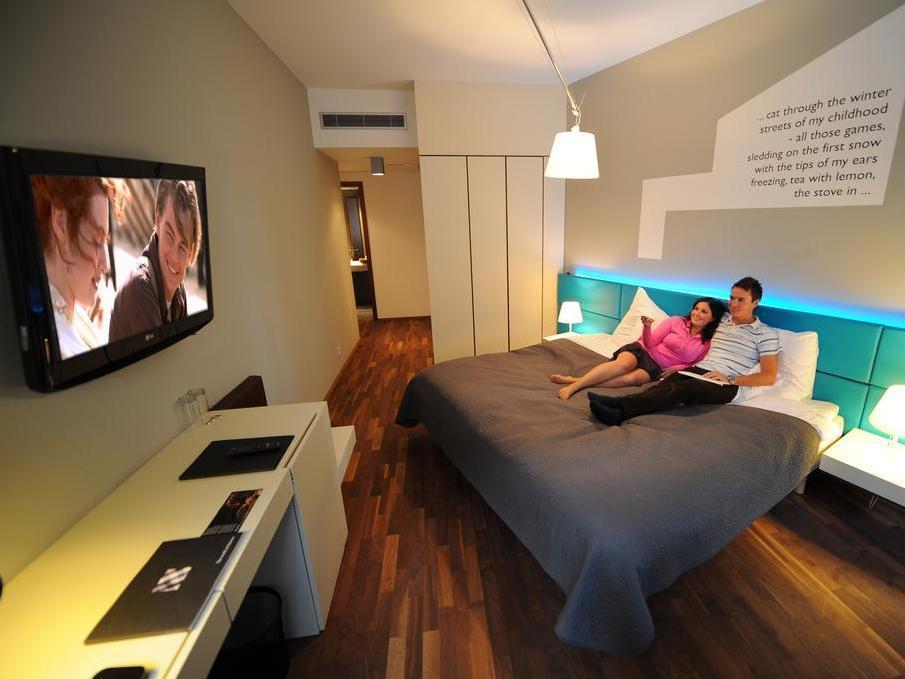 Moods Boutique Hotel Praga Esterno foto